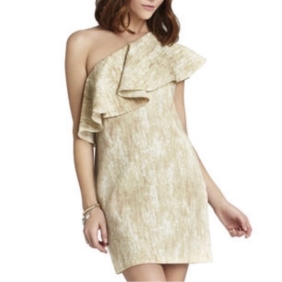 BCBGeneration Marble Beige Shoulder Ruffle Cocktail Mini Dress Size 2 NWT! - Picture 1 of 10